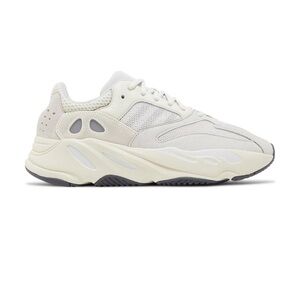 Yeezy Boost 700 ‘Analog’.